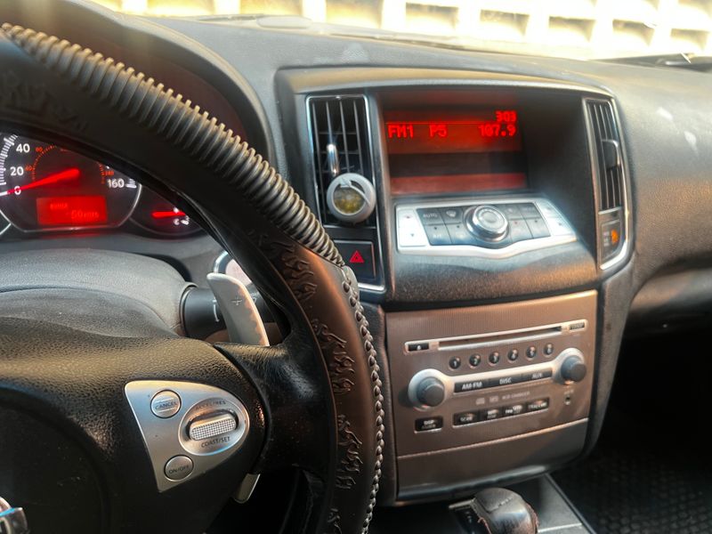 Thumbnail 10 of 2010 Nissan Maxima SV